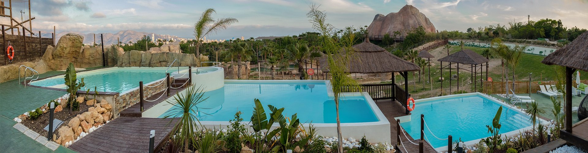 Magic Natura Animal, Waterpark & Polynesian Resort - Benidorm - Magic Natura Animal, Waterpark & Polynesian Resort - Benidorm -